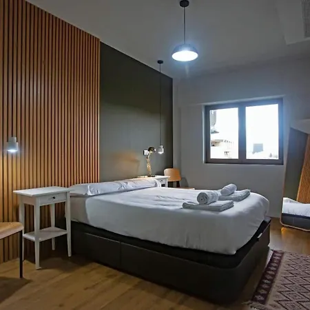 Luxury Near Fonte Luminosa * Лісабон